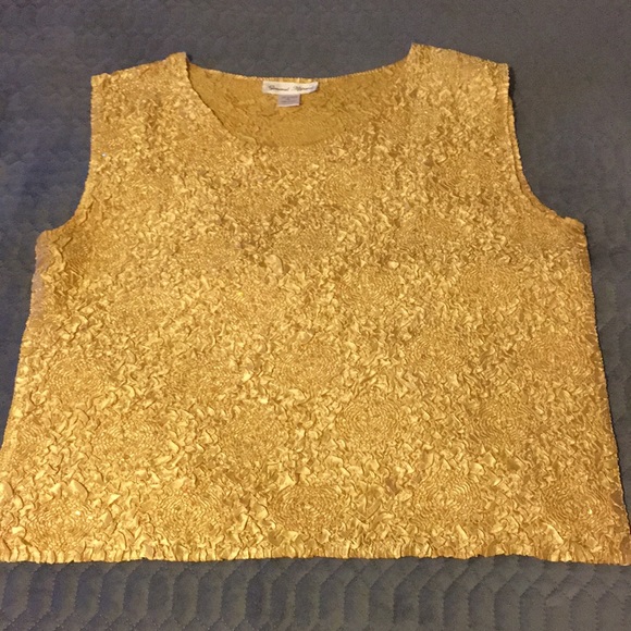 Gold tank - Picture 1 of 2
